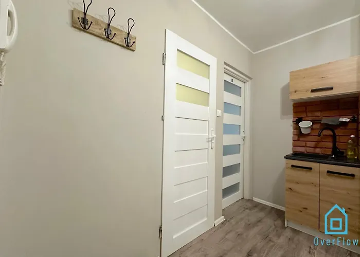 Stary Pow 3b64 P2 ホームステイ *